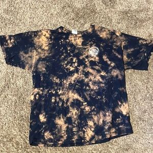 tie-dye t-shirt